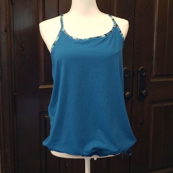 Fabletics Athletic Top blue size medium racerback tie waist workout built in bra - Picture 1 of 5